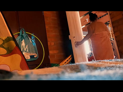 ❤️ Ујак ме прати под тушем, јебе ме док се туширам. ❤❌ Домаћи порно на sr.porn-mz.ru